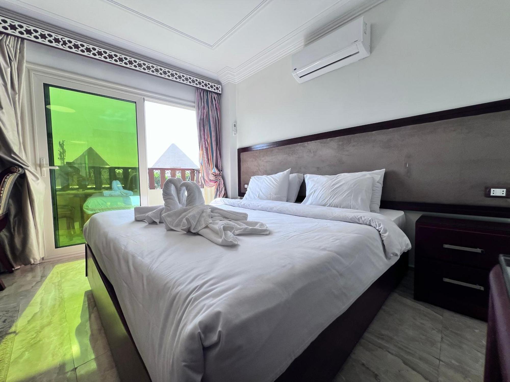 Flower Pyramids Inn Kafrat al Jabal Экстерьер фото