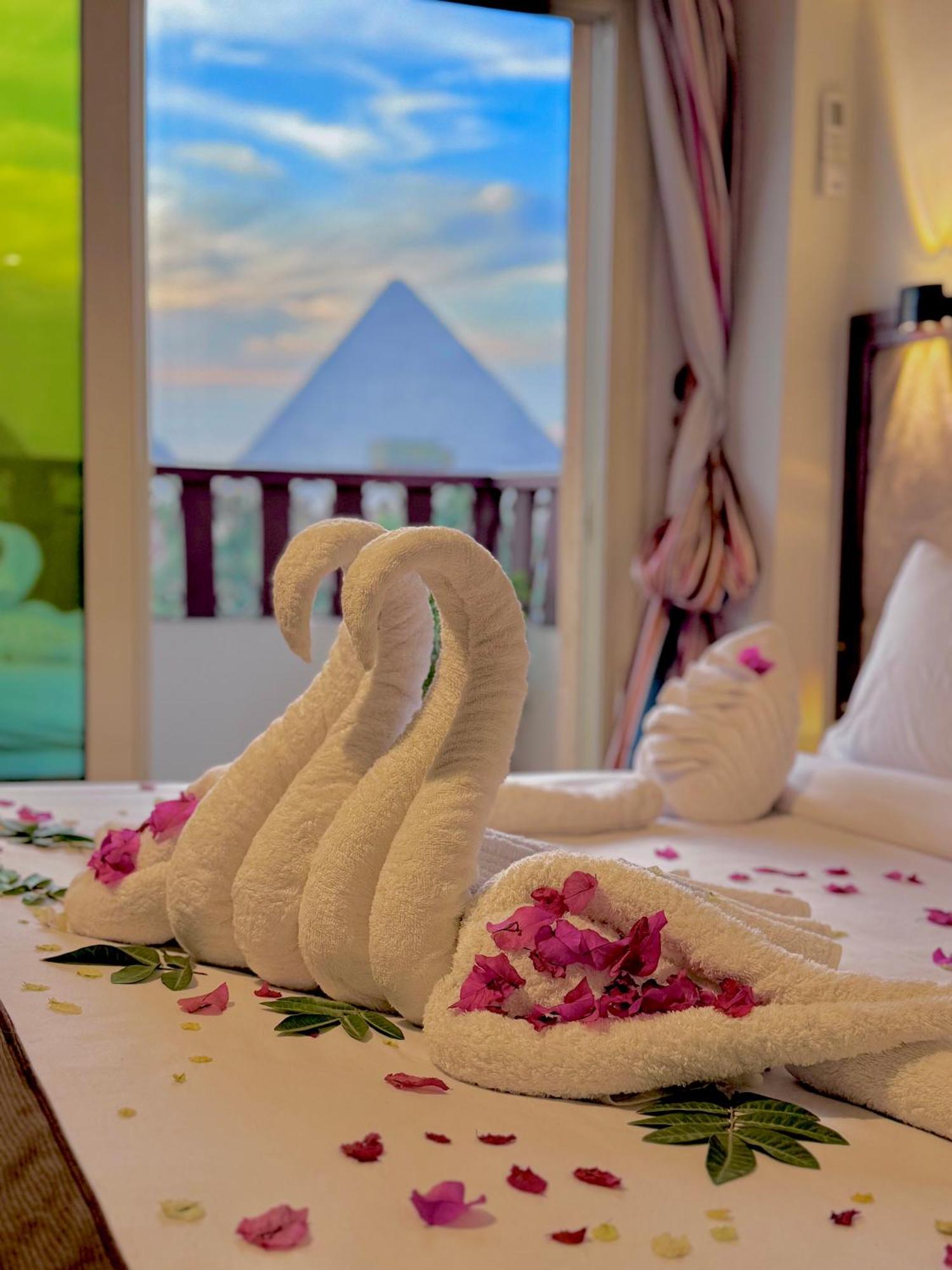 Flower Pyramids Inn Kafrat al Jabal Экстерьер фото